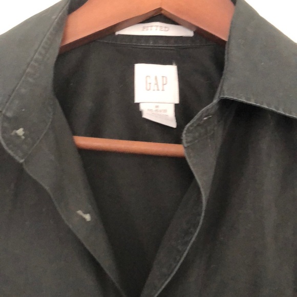 Gap men’s fitted black button down size M - Picture 2 of 3
